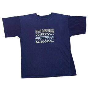 Vintage Patagonia Argentina Barcelona T-shirt Blue Flaw Travel mens collectible